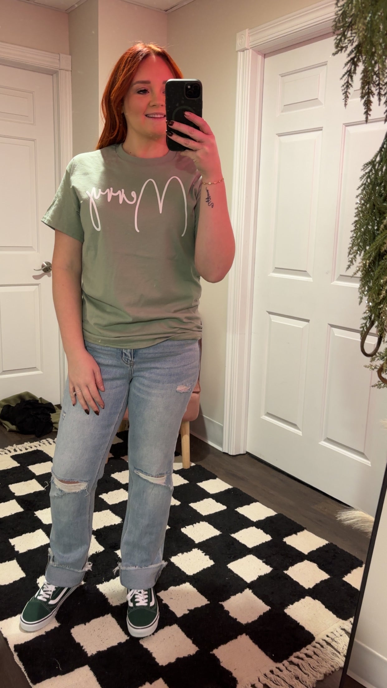 Merry Tee