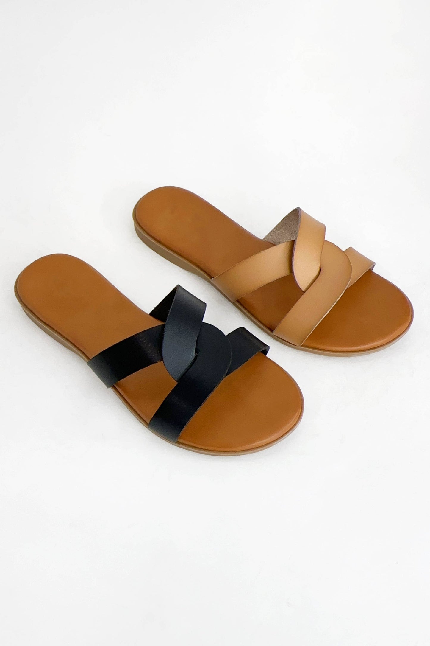 TWISTED STRAP SANDAL